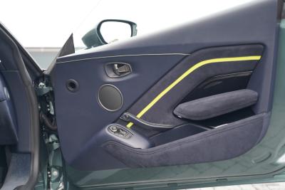 2020 Aston Martin Vantage