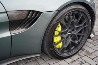 2020 Aston Martin Vantage