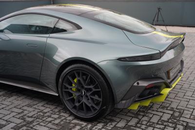 2020 Aston Martin Vantage