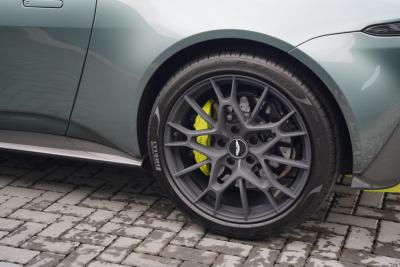 2020 Aston Martin Vantage