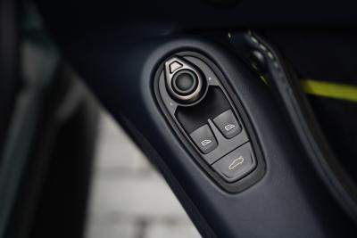 2020 Aston Martin Vantage