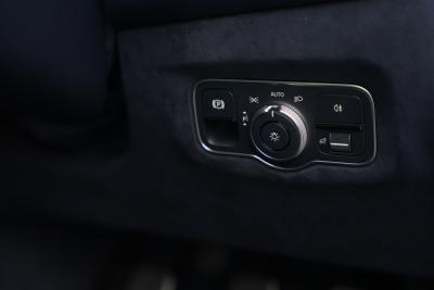 2020 Aston Martin Vantage