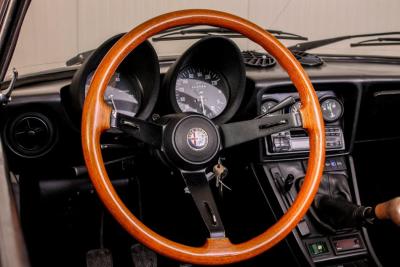 1985 Alfa Romeo Spider