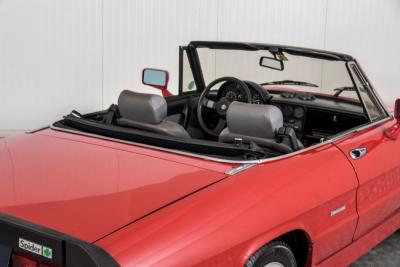 1988 Alfa Romeo Spider