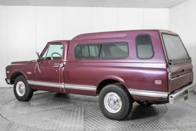1970 GMC Chevrolet Pickup V8
