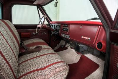 1970 GMC Chevrolet Pickup V8