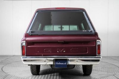 1970 GMC Chevrolet Pickup V8