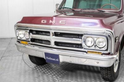 1970 GMC Chevrolet Pickup V8