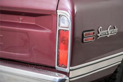 1970 GMC Chevrolet Pickup V8