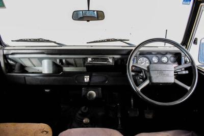 1984 Land Rover Defender