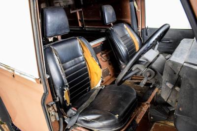 1984 Land Rover Defender