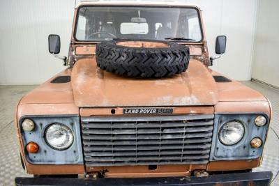 1984 Land Rover Defender