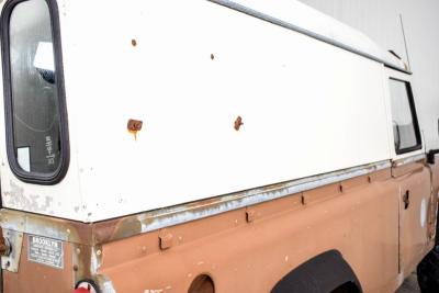 1984 Land Rover Defender