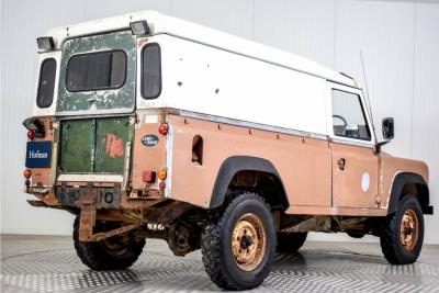1984 Land Rover Defender