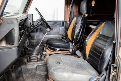 1984 Land Rover Defender