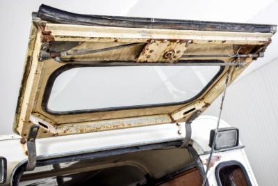 1984 Land Rover Defender