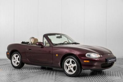 2000 Mazda MX-5