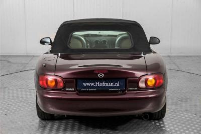 2000 Mazda MX-5