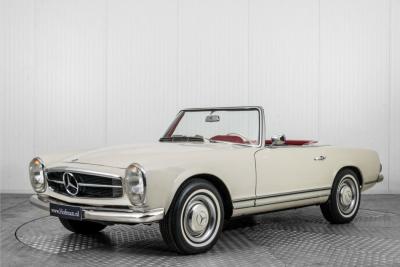 1964 Mercedes - Benz 200-serie