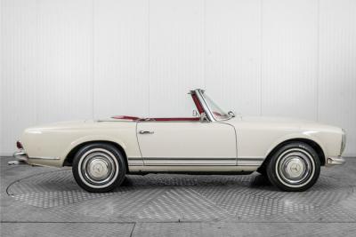 1964 Mercedes - Benz 200-serie