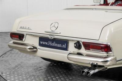 1964 Mercedes - Benz 200-serie