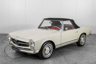 1964 Mercedes - Benz 200-serie