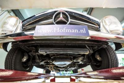 1964 Mercedes - Benz 200-serie