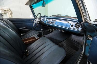 1969 Mercedes - Benz 280