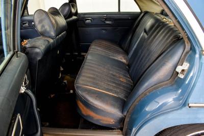 1976 Mercedes - Benz 300d