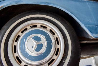 1976 Mercedes - Benz 300d