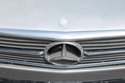 1977 Mercedes - Benz SL-Klasse