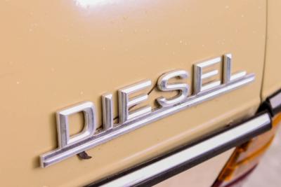 1979 Mercedes - Benz 200-serie