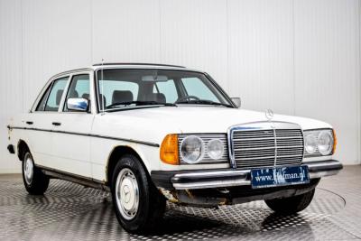 1982 Mercedes - Benz 240 D