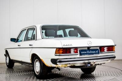 1982 Mercedes - Benz 240 D