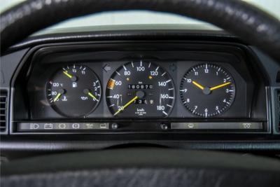 1985 Mercedes - Benz 190