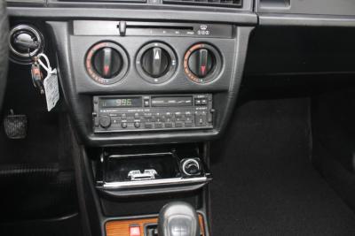 1986 Mercedes - Benz 190D