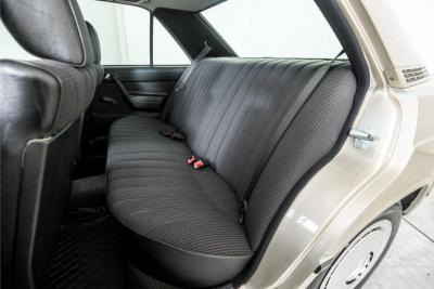 1986 Mercedes - Benz 190