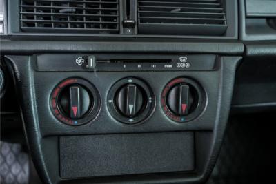 1986 Mercedes - Benz 190