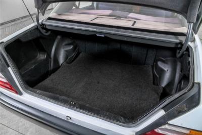 1986 Mercedes - Benz E-Klasse