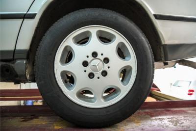 1986 Mercedes - Benz 190