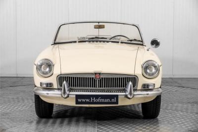 1964 MG B