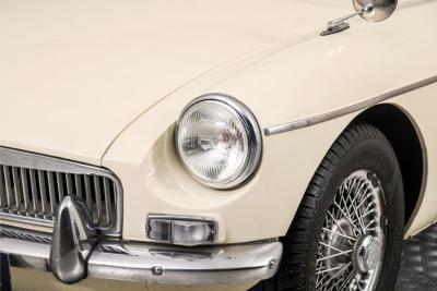 1964 MG B