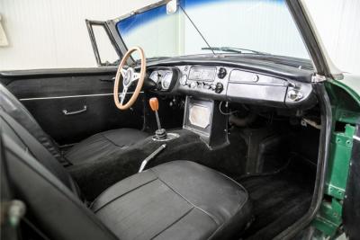 1965 MG B MGB 1.8 met overdrive , spaakwielen