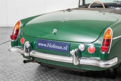 1965 MG B MGB 1.8 met overdrive , spaakwielen