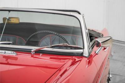 1966 MG B MGB overdrive chroom spaakwielen