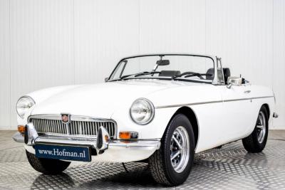 1973 MG B