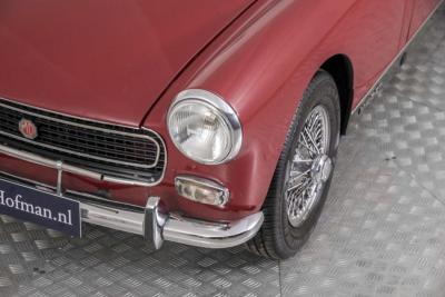 1974 MG Midget MKIII 1275 round wheel arch