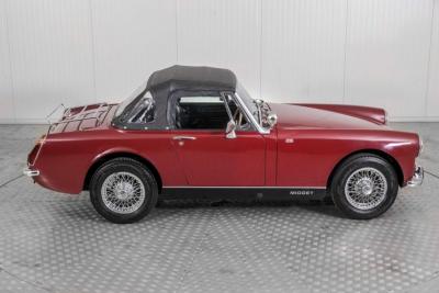 1974 MG Midget MKIII 1275 round wheel arch