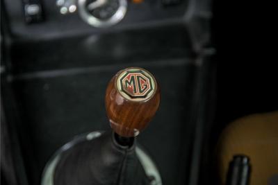 1975 MG B