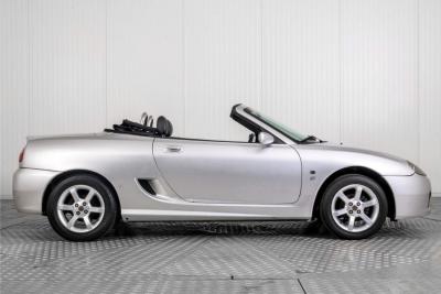 2002 MG TF